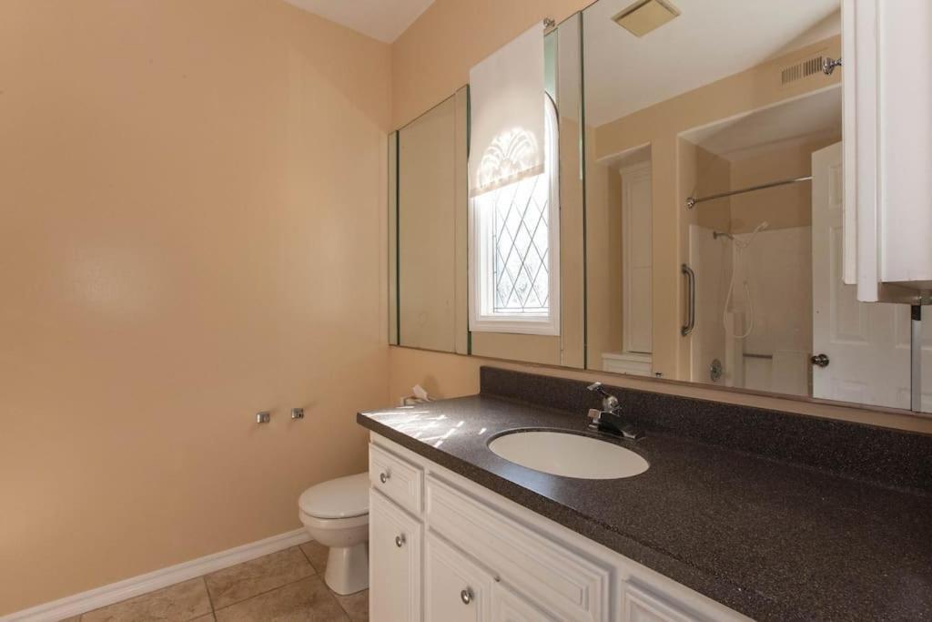 Castlegate Guest Apartment Виста Экстерьер фото